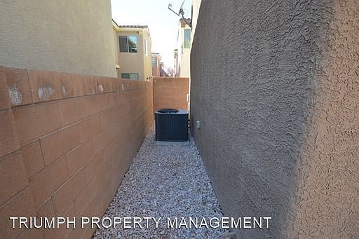 3rd image of 8015 Sundance Valley Dr