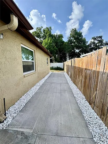 2564 42nd Ave N Photo 1 2564 42nd Ave N Photo 1