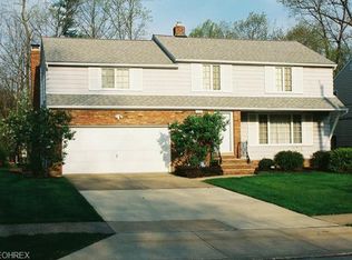 1116 Dorsh Rd, South Euclid, OH 44121
