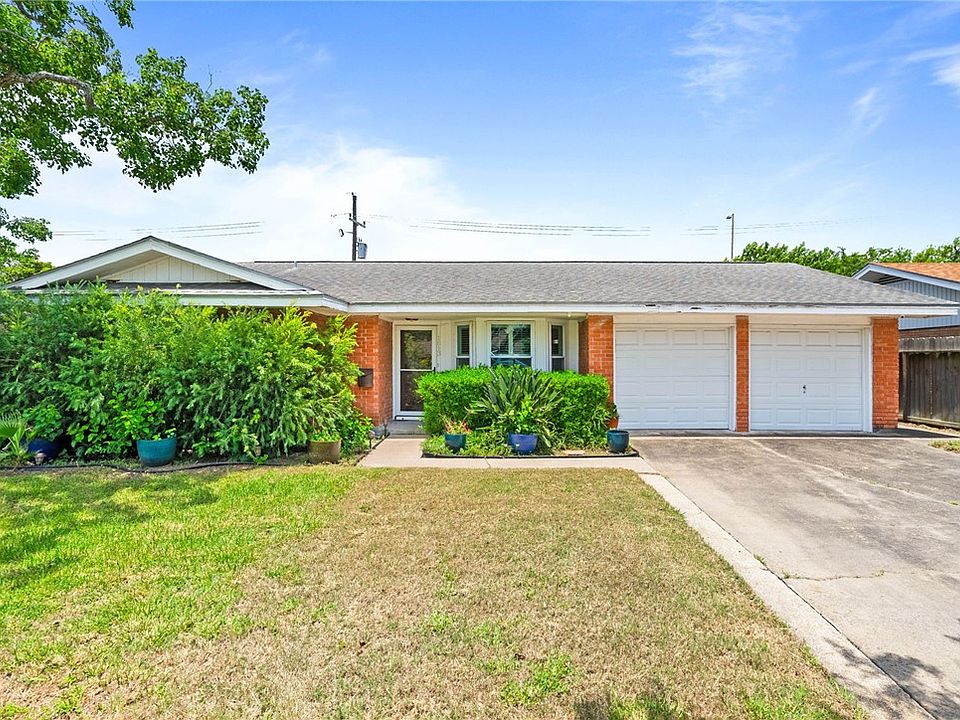 1st image of 1613 Sandalwood Dr