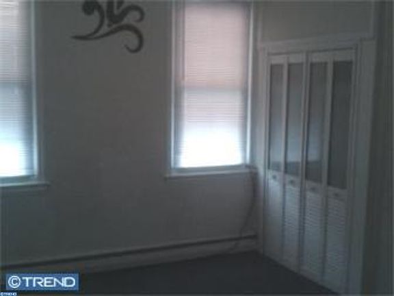 5th image of 738 McKean St