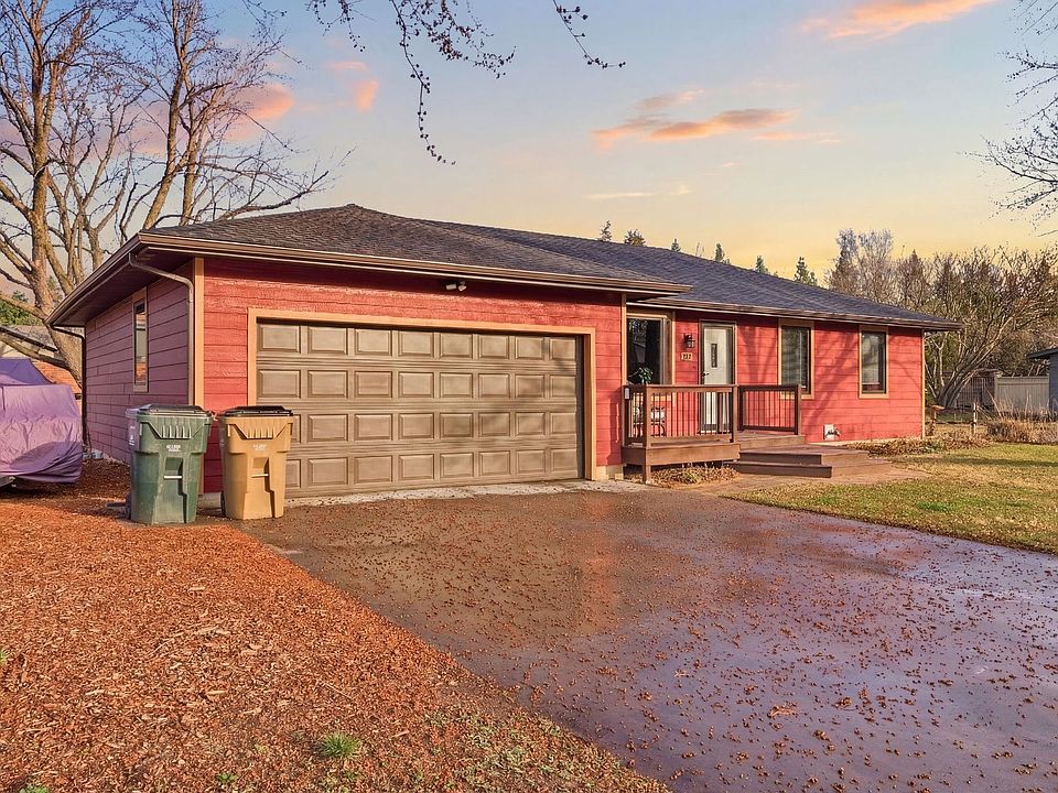 1st image of 801 Random Rd