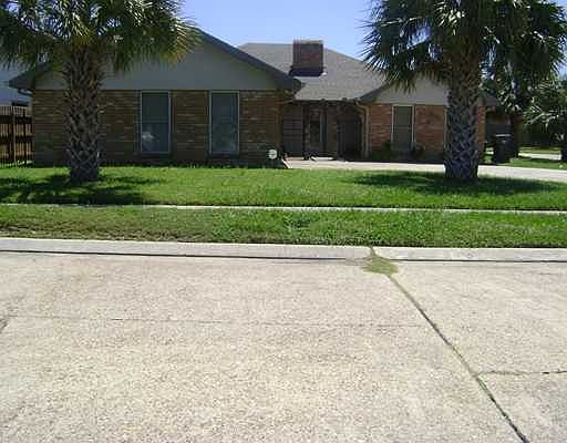 1st image of 6730 Lake Willow Dr