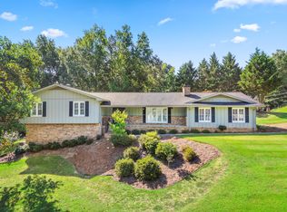 2207 Mathis Ln, Dalton, GA 30720