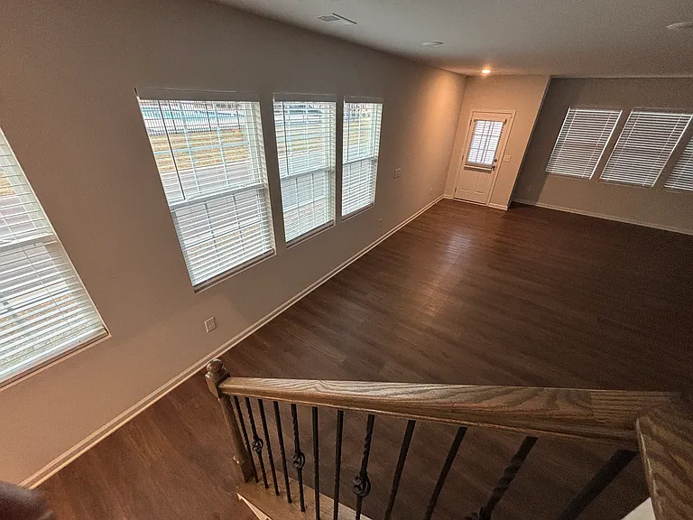 15733 Country House St — Photo 40