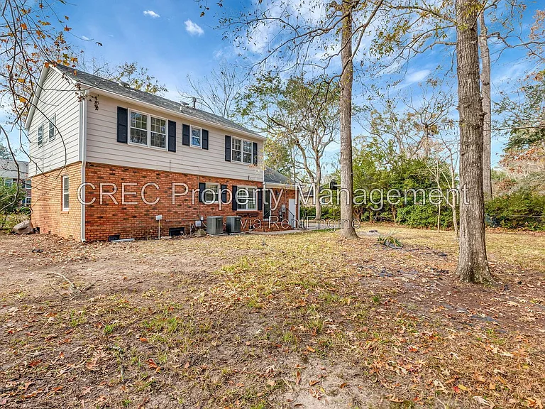 321 Shaftesbury Ln — Photo 69