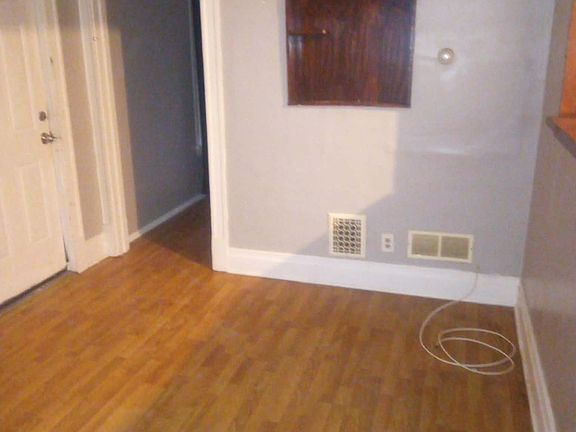 2nd image of 1957 Cudaback Ave Floor 2