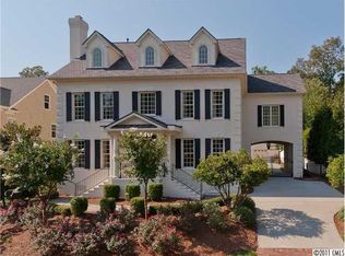 1118 Bolling Rd, Charlotte, NC 28207