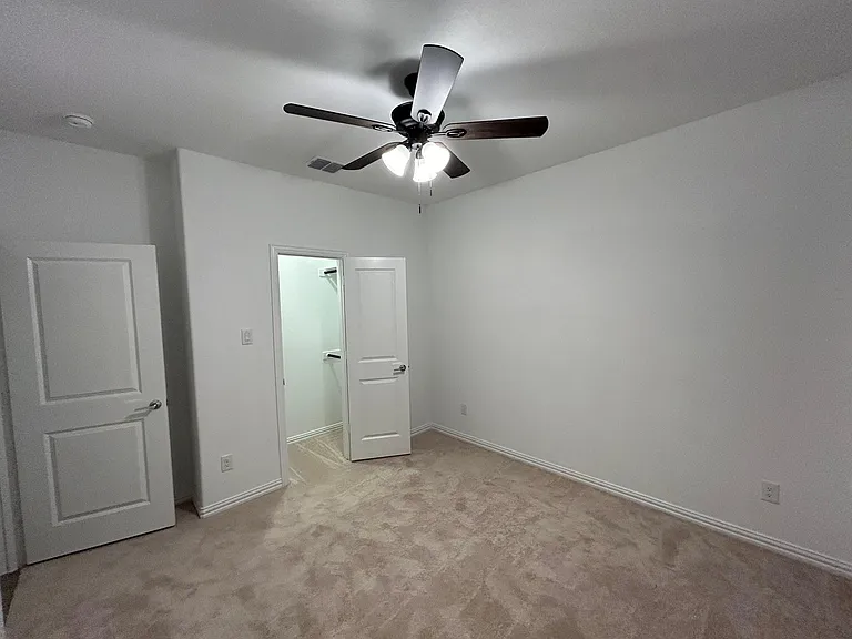 2513 Birchcrest Dr — Photo 34