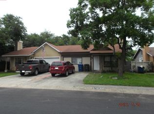 6740 Hickory Springs Dr, San Antonio, TX 78249