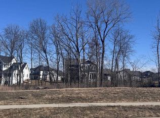 L325 Interlachen Ave #325, Oregon, WI 53575