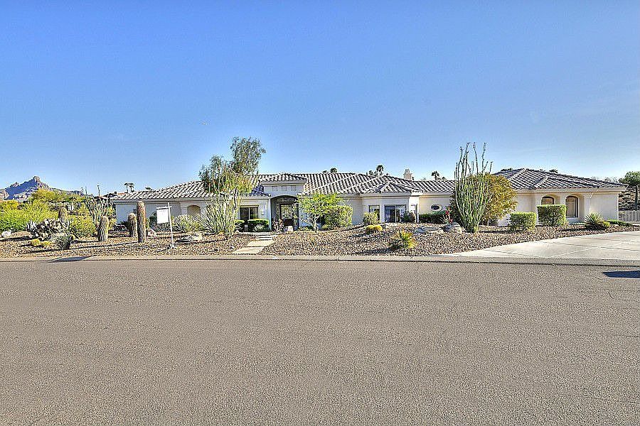 1st image of 16417 E Nicklaus Dr