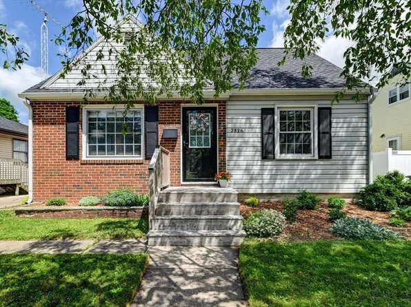 2826 Hoard St, Madison, WI 53704