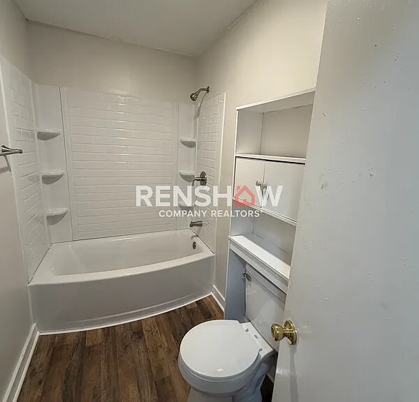 450 Bedwell St — Photo 35