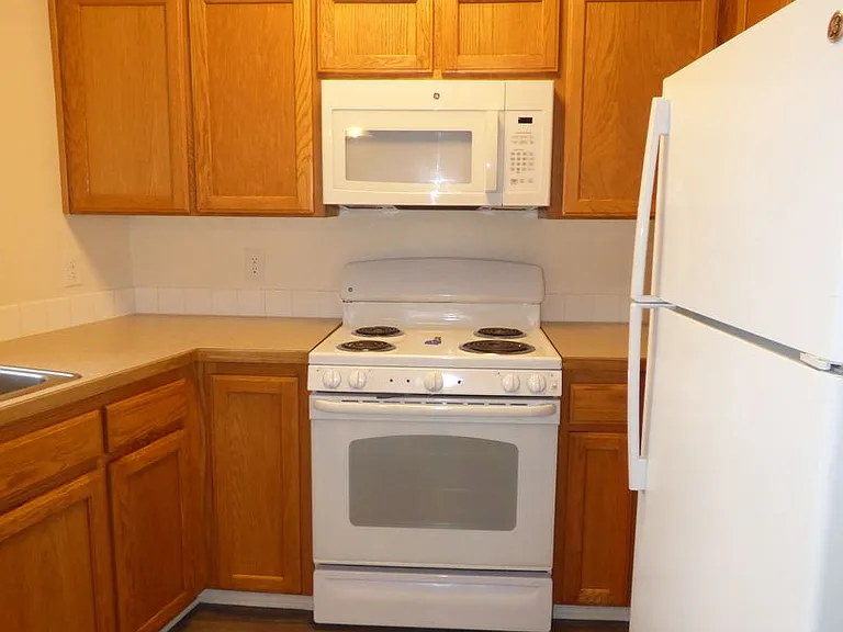 1150 12th St NE — Photo 6