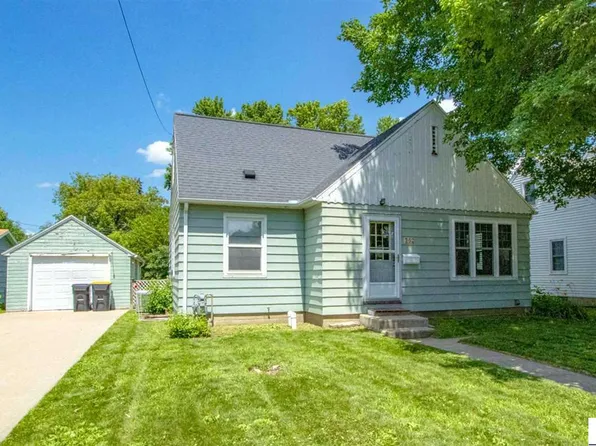 624 Garfield Ave, North Mankato, MN 56003
