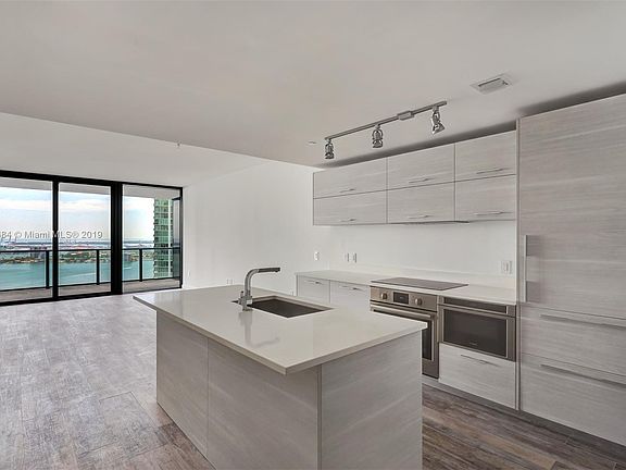 2nd image of 650 NE 32nd St #4306A