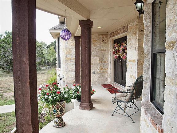 4th image of 486 Canna Lily Cir