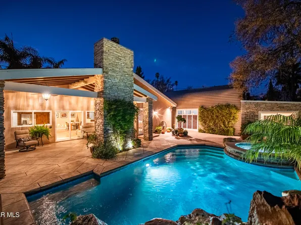 678 Hodencamp Rd, Thousand Oaks, CA 91360