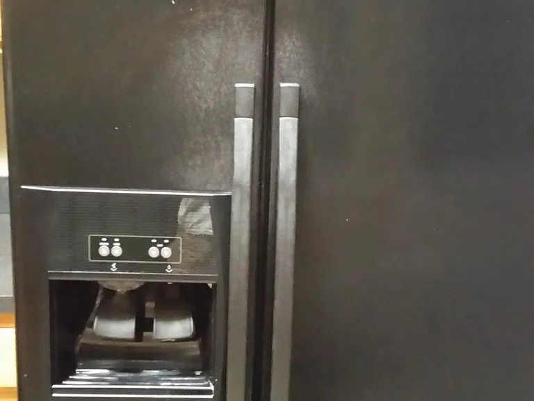 GE Refrigerator