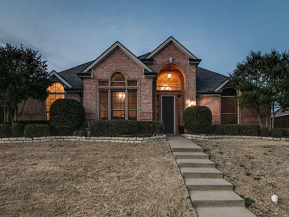 2nd image of 929 Heatherwood Dr