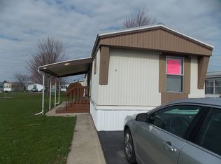 18 Chestnut Dr, Hamlin, NY 14464