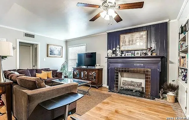 511 Exeter Rd — Photo 8