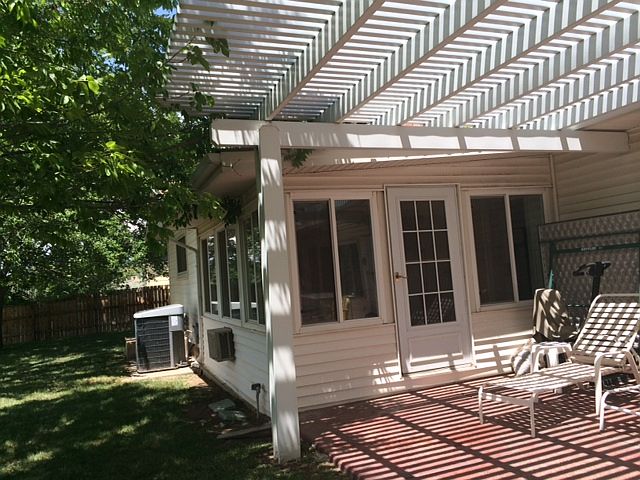 2nd image of 589 Rambling Rd