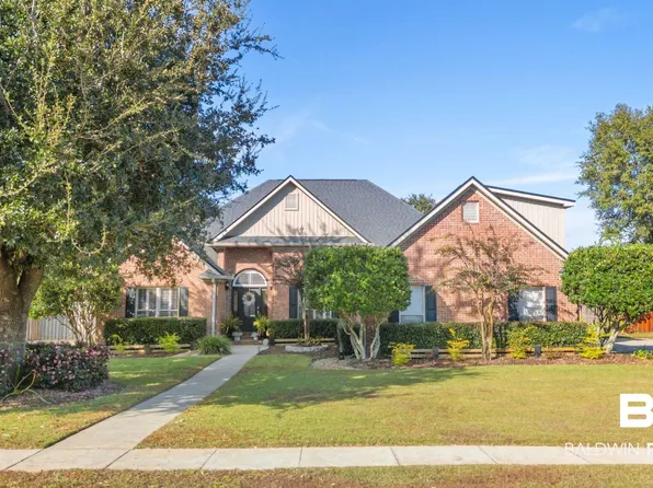 25547 Ravenwood Cir, Daphne, AL 36526