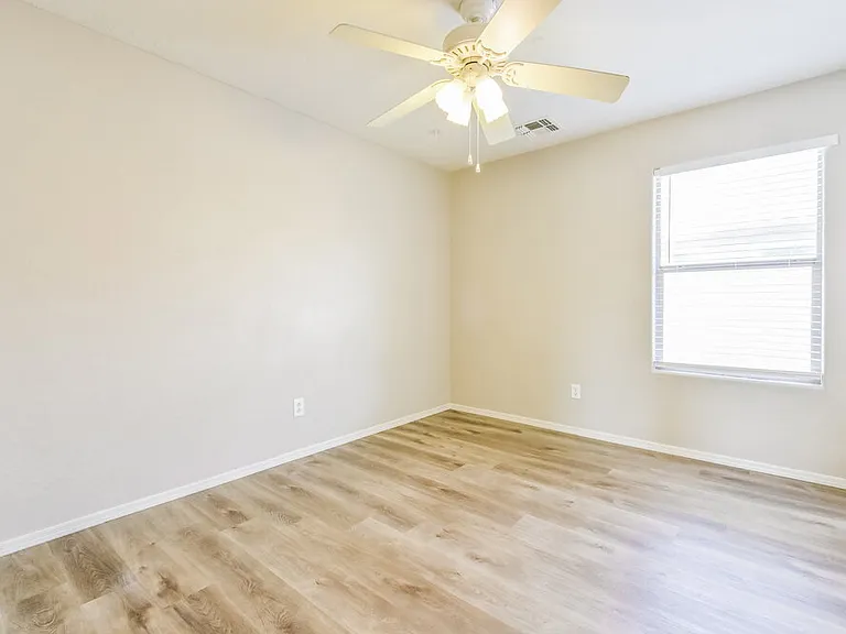 383 W Welsh Black Cir — Photo 13
