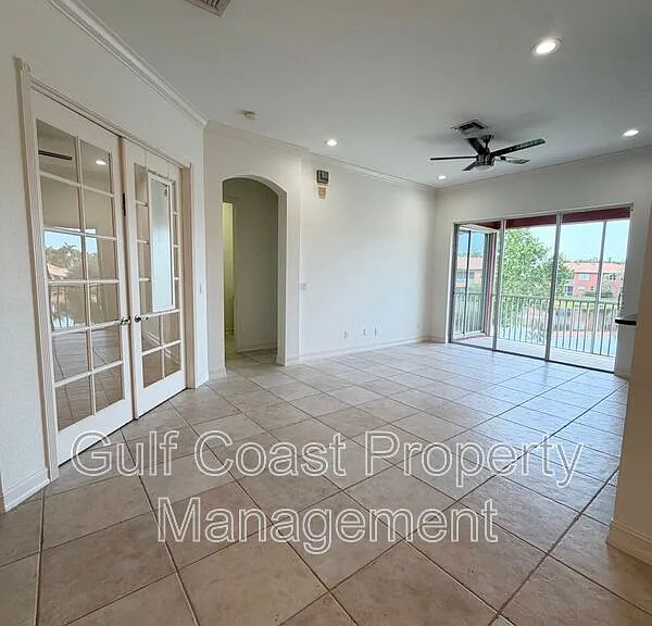 7060 San Lorenzo Ct #202 — Photo 8
