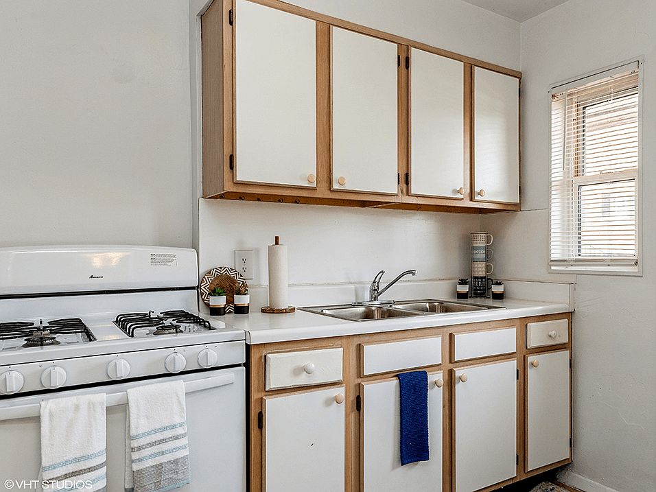 Fully-Equipped Kitchen