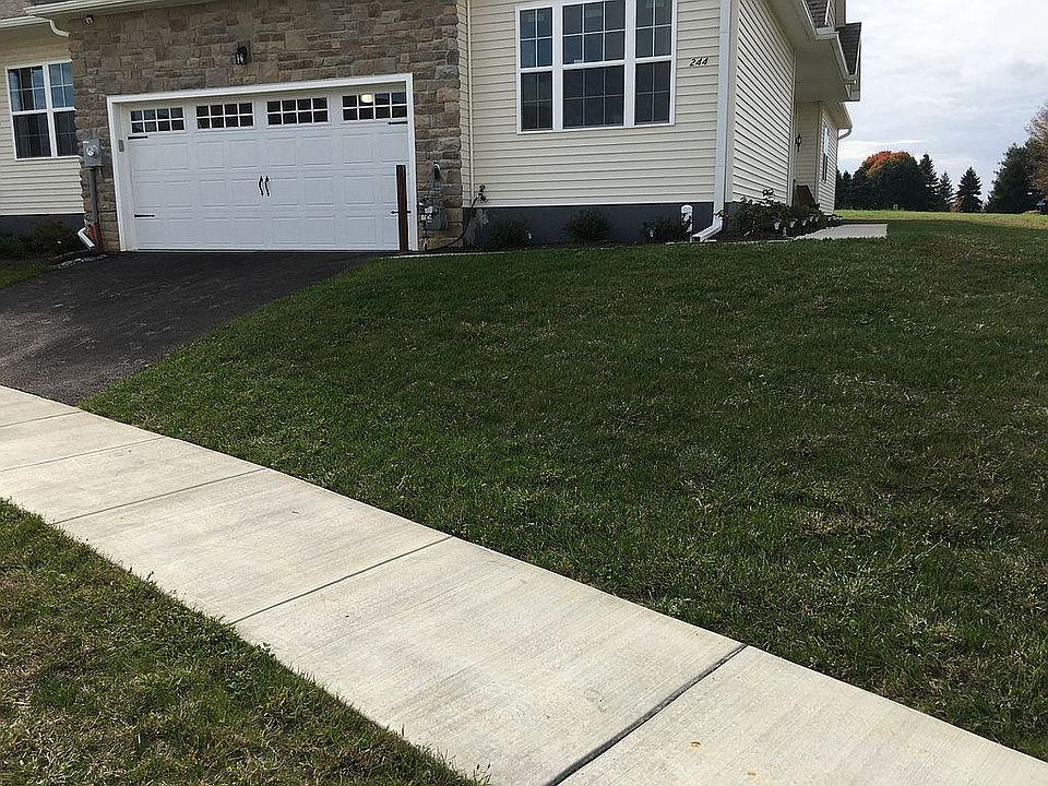 2nd image of 244 Rose View Dr