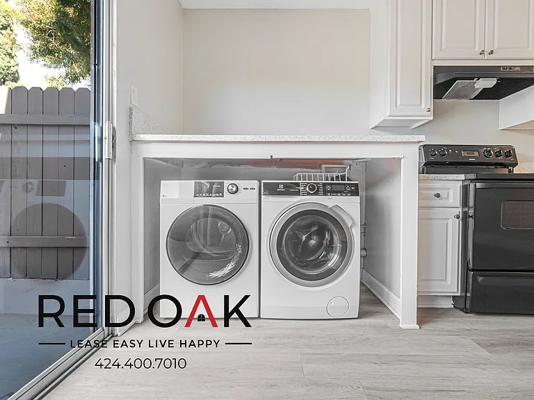 151 Drake St #23B — Photo 15