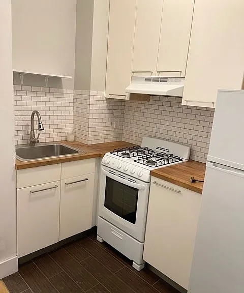 439 Meeker Ave #2L — Photo 5