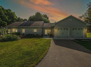 2868 Buttrick Ave SE, Ada, MI 49301