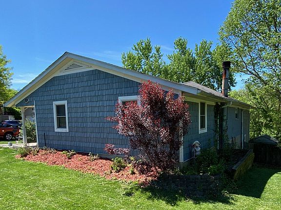 3rd image of 4181 Locust Ridge Dr