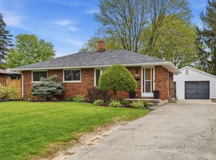 329 Strathroyal Ave, Strathroy Caradoc, ON N7G 3G5