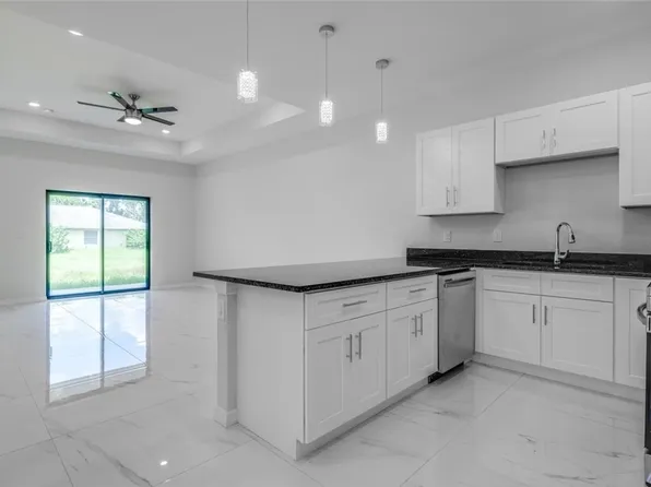 4864 Golfview Blvd, Lehigh Acres, FL 33973