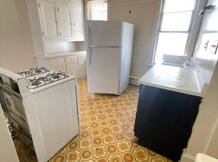 2014 W Greenfield Ave, Milwaukee, WI 53204