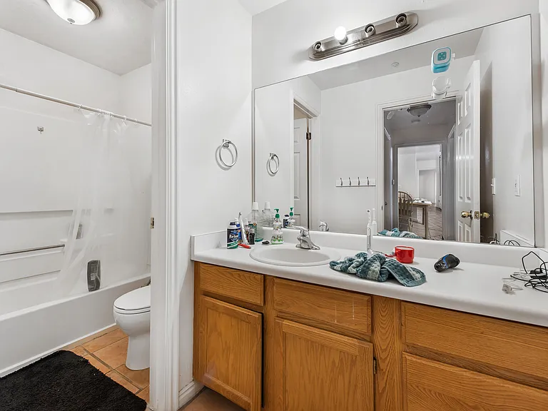 835 N 50 E #322 — Photo 7