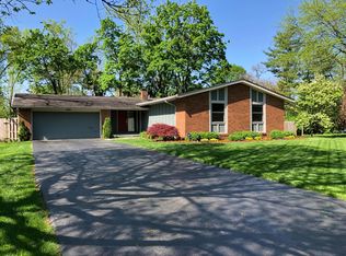 1885 Kempton Dr, Columbus, OH 43220