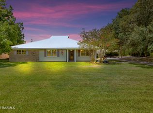 952 Guilbeau Rd, Lafayette, LA 70506
