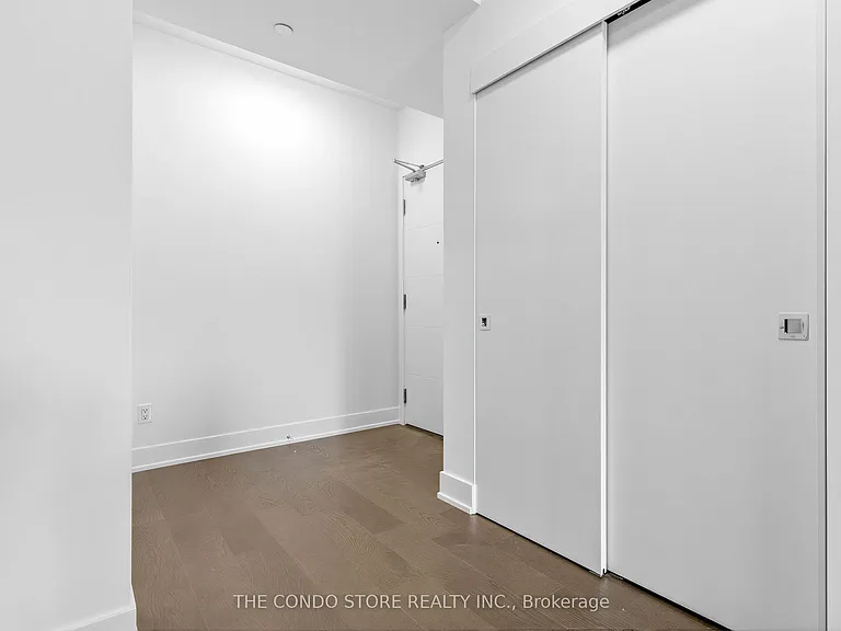 8 Manor Rd W #611 — Photo 8