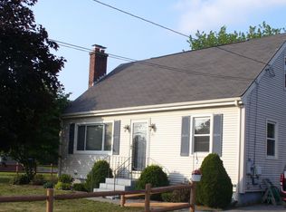 70 Elm St, Blackstone, MA 01504