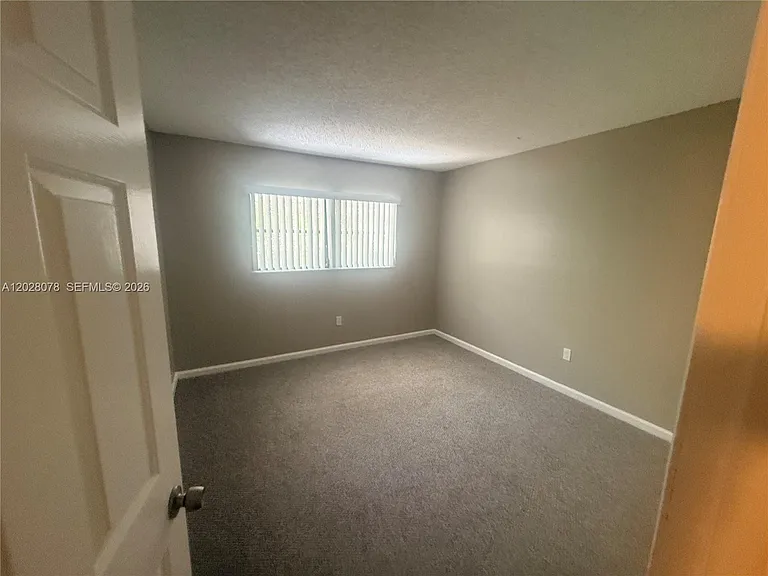 10787 Royal Palm Blvd #5 — Photo 30