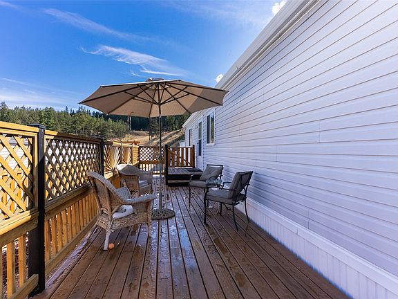 3rd image of 1555 Howe Rd #117