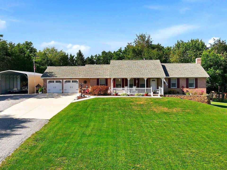 1st image of 109 Mosby Ct