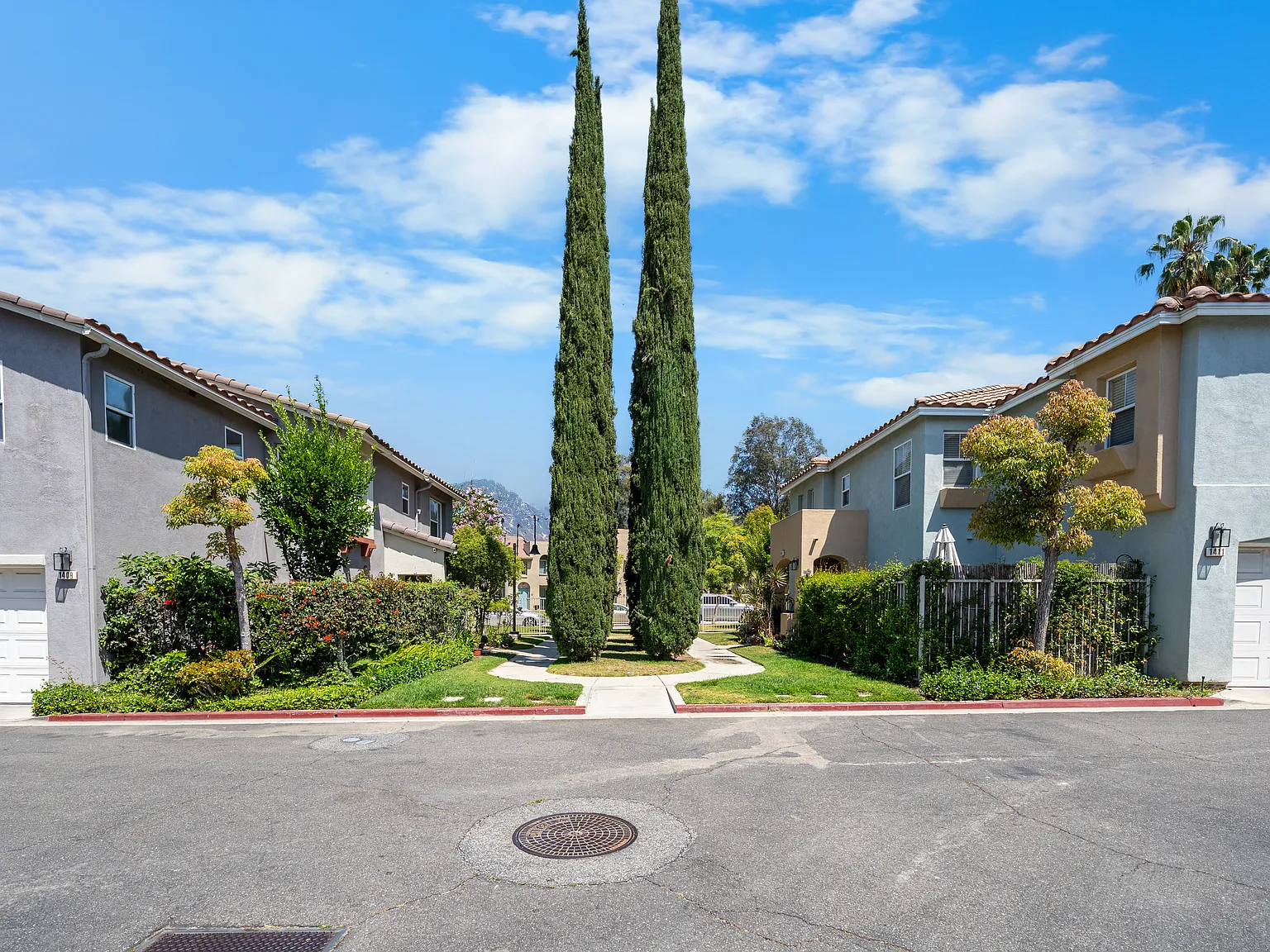3 bed, 1496 sqft, $3,800 — Photo 2
