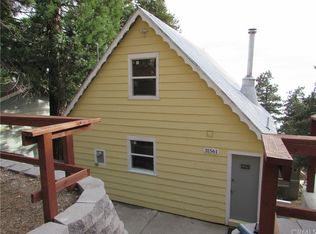 31561 Panorama Dr, Running Springs Area, CA 92382